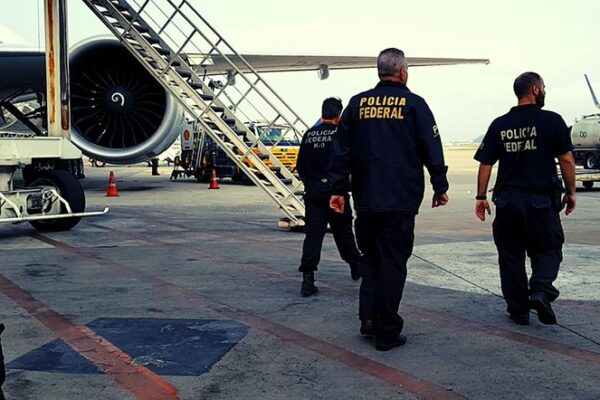 Polícia Federal prende foragido da justiça no aeroporto de São Luís