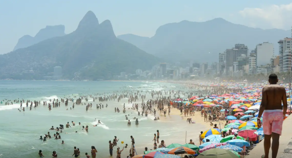 Turistas brasileiros injetarão R$ 148 bi na economia durante o verão