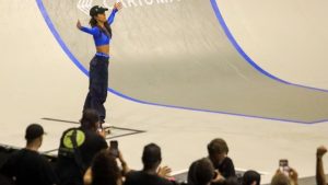 Rayssa Leal vence etapa do Mundial de Skate e conquista tri inédito