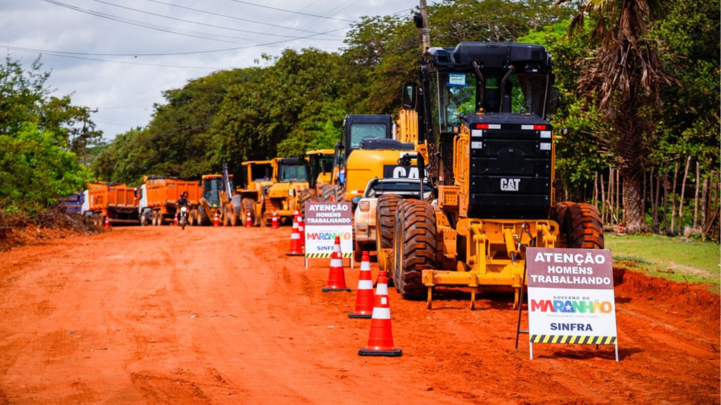 Brandão assina ordem de serviço para pavimentação da MA-312