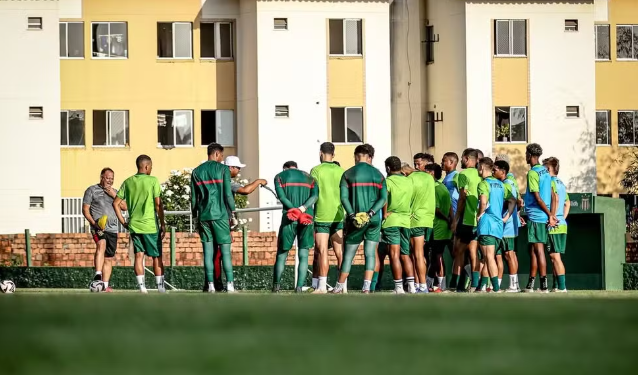 Sampaio treina forte para estrear em Belém pela Copa do Brasil