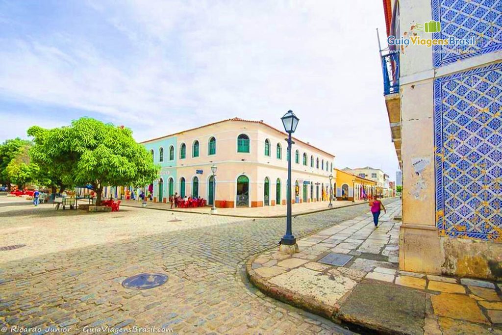 Justiça Federal exige retirada de publicidade irregular no Centro Histórico de São Luís