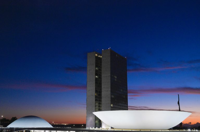 Câmara dos Deputados vai debater sobre as bancadas estaduais e do Distrito Federal