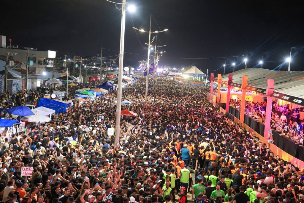 Nattan, Léo Foguete e Mateus Ximenes animam o Domingo Gordo de Carnaval no Maranhão