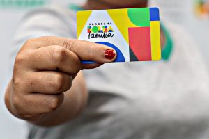 Beneficiários com NIS de final 6 recebem Bolsa Família nesta terça