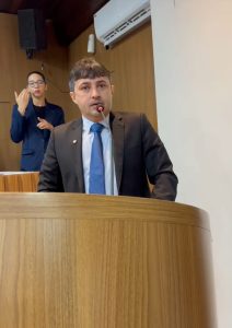 Vereador André Campos rebate críticas do deputado Carlos Lula