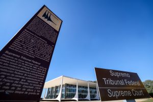 STF mantém andamento de ação penal contra Bolsonaro e outros réus