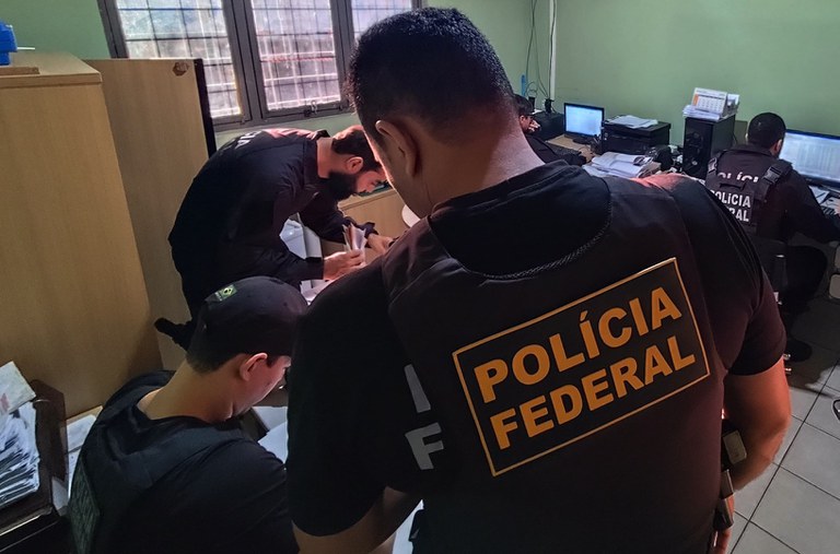 VÍDEO: PF investiga possível compra de votos em Imperatriz