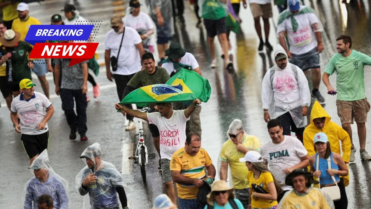 89 pessoas ficam feridas após raio atingir comício em apoio ao ex-presidente Jair Bolsonaro
