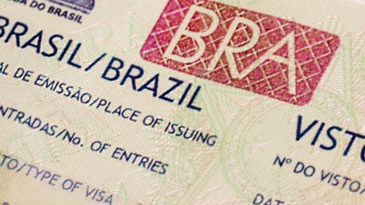 Suspensão de vistos para brasileiros nos EUA não afetará turistas, estudantes e trabalhadores temporários