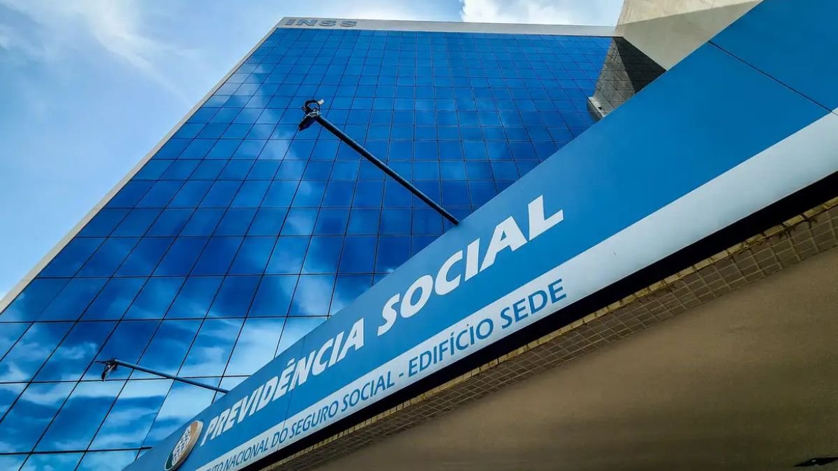INSS Bloqueia Pedidos Duplicados de Aposentadoria, Pensão e BPC Para Reduzir Fila