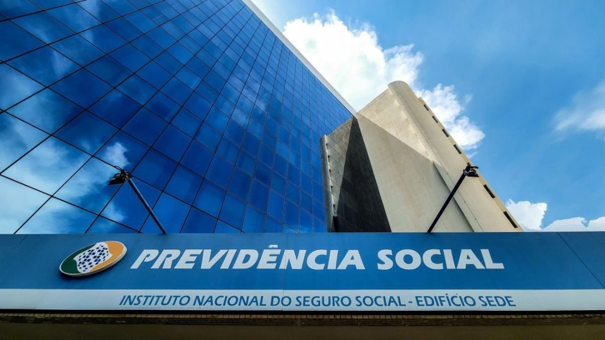 INSS muda regra e pode barrar pedidos repetidos de aposentadoria e auxílio pelo sistema
