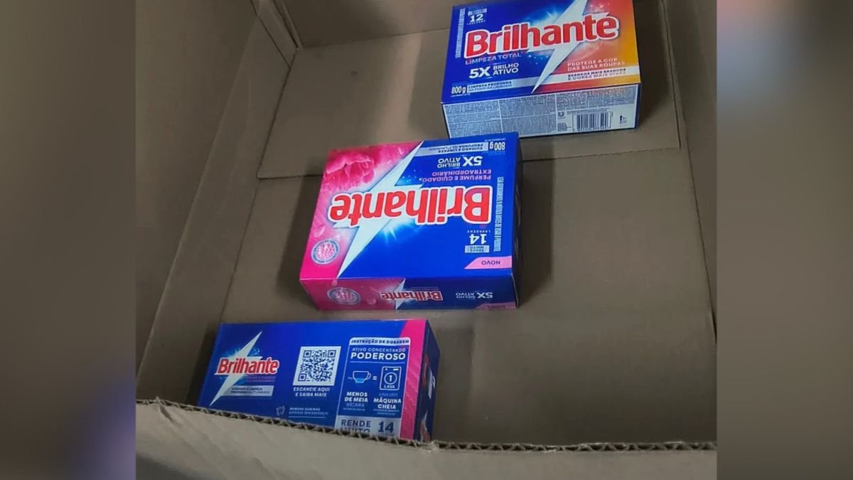Mulher Compra Notebook Online e Recebe Caixas de Sabão em Pó no Litoral de SP